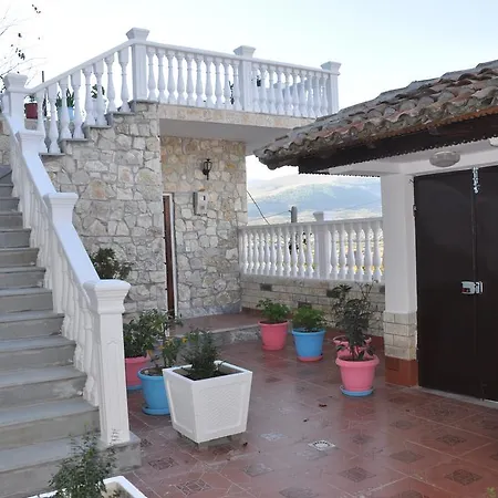 Guest house Elena